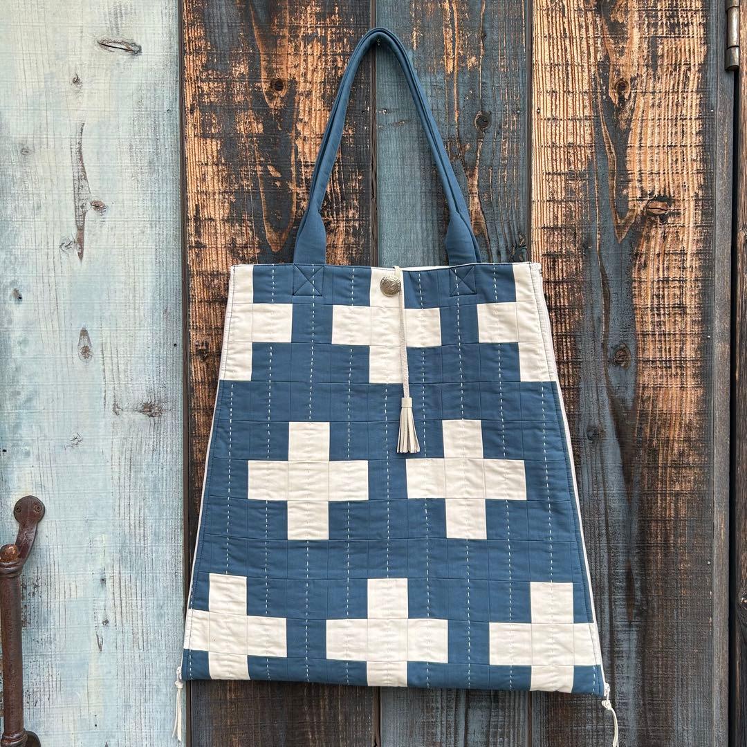 バッグにもなるボードキャリーバッグ