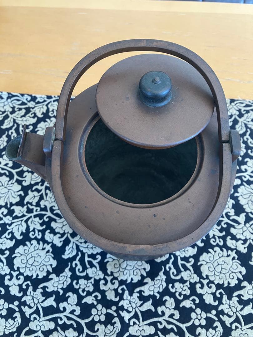 [アンティーク・骨董品] 鋳鉄製 薬缶　ダークブラウン