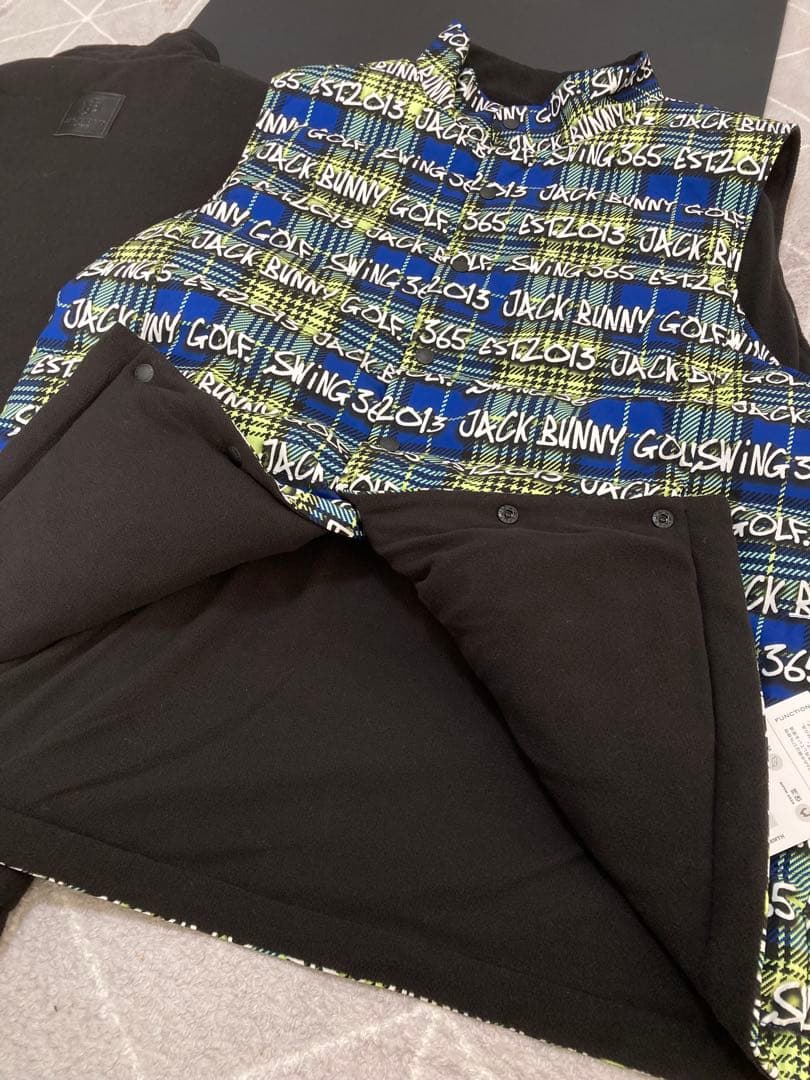 新品 パーリーゲイツ ジャックバニー リバーシブル中綿ベスト(4)M/ライム