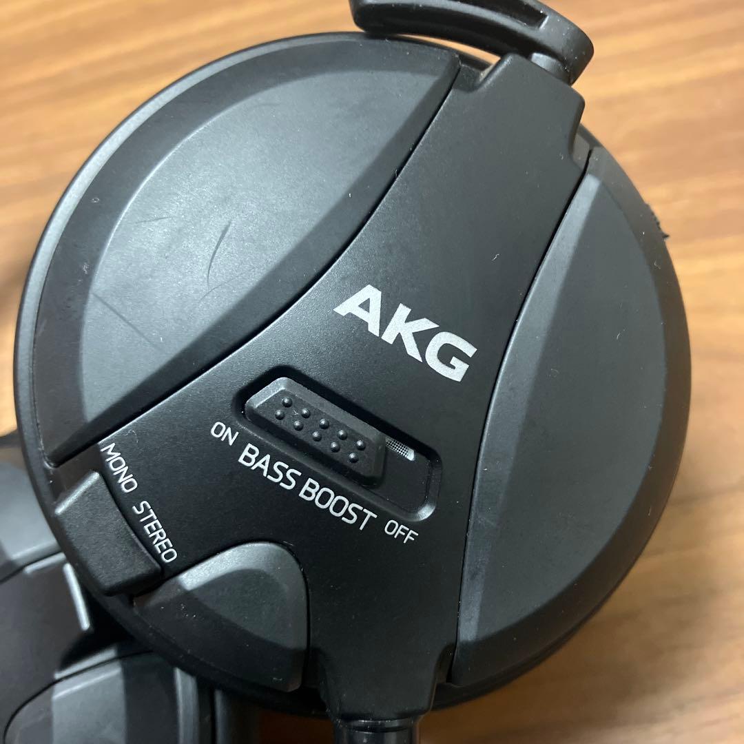 AKG DJ181 UE - 究極の低音 DJ用ヘッドホン ブラック
