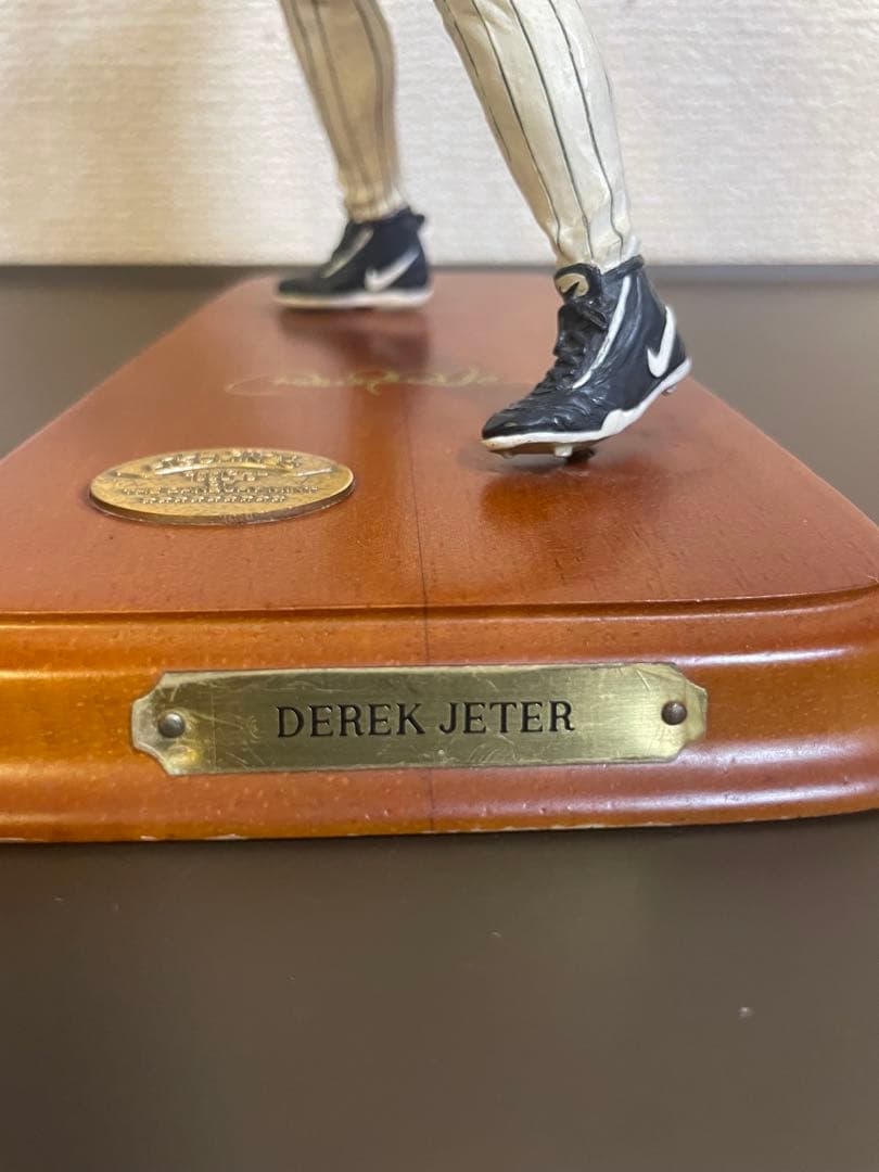 希少！デレク・ジーター ダンバリーミント製　フィギュア
