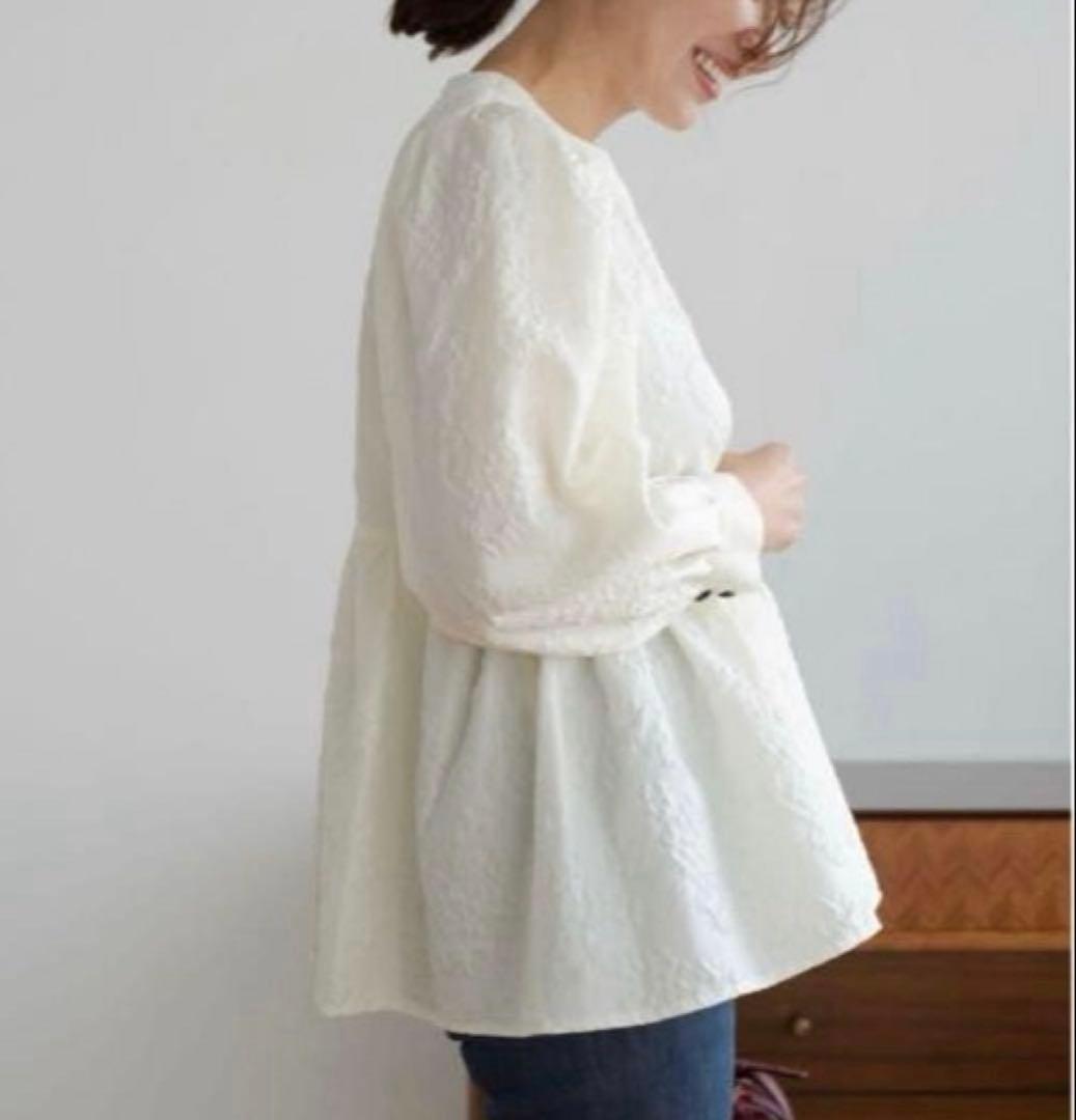 ohga furuit OHGA オーガ　フローラルブラウス パターンブラウス