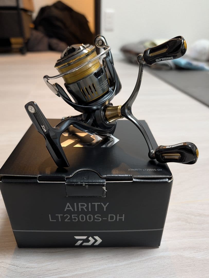 ダイワ 23エアリティ LT2500S−DH