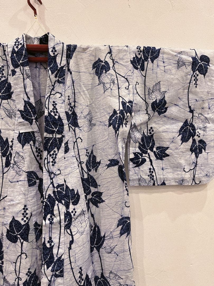 ろうけつ染め　浴衣　美品　ロウケツ染め