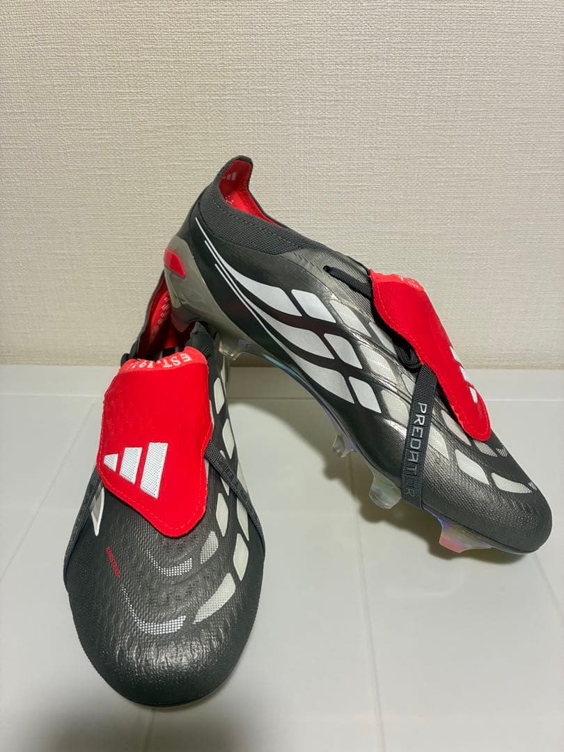 adidas Predator エリート