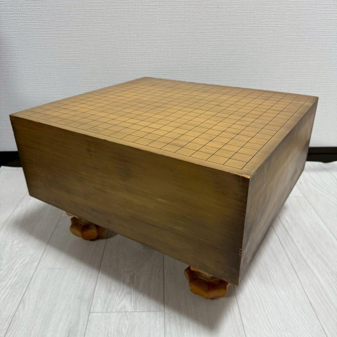 新榧 碁盤 脚付き 碁盤 厚み約5寸7分 45.5×42cm 高級囲碁盤 天然木
