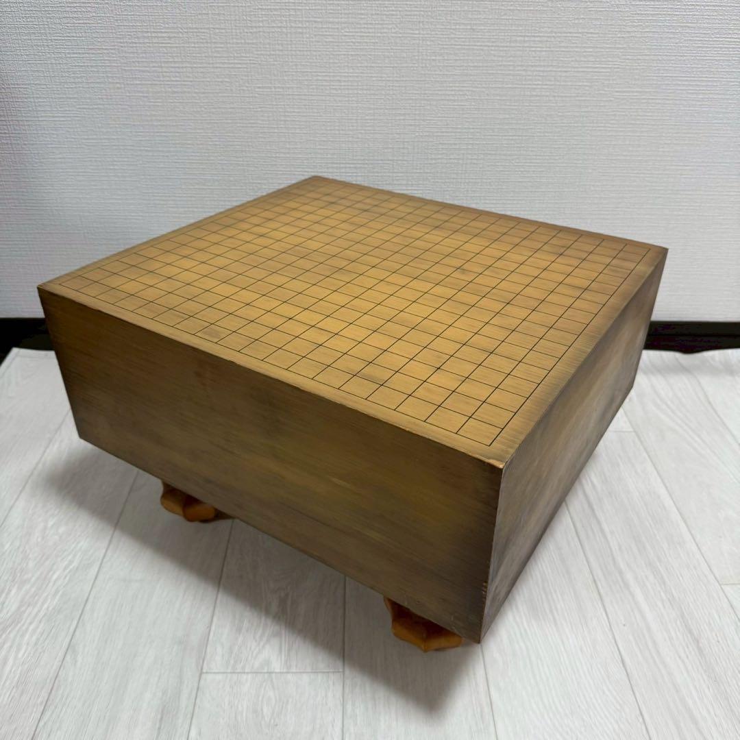 新榧 碁盤 脚付き 碁盤 厚み約5寸7分 45.5×42cm 高級囲碁盤 天然木