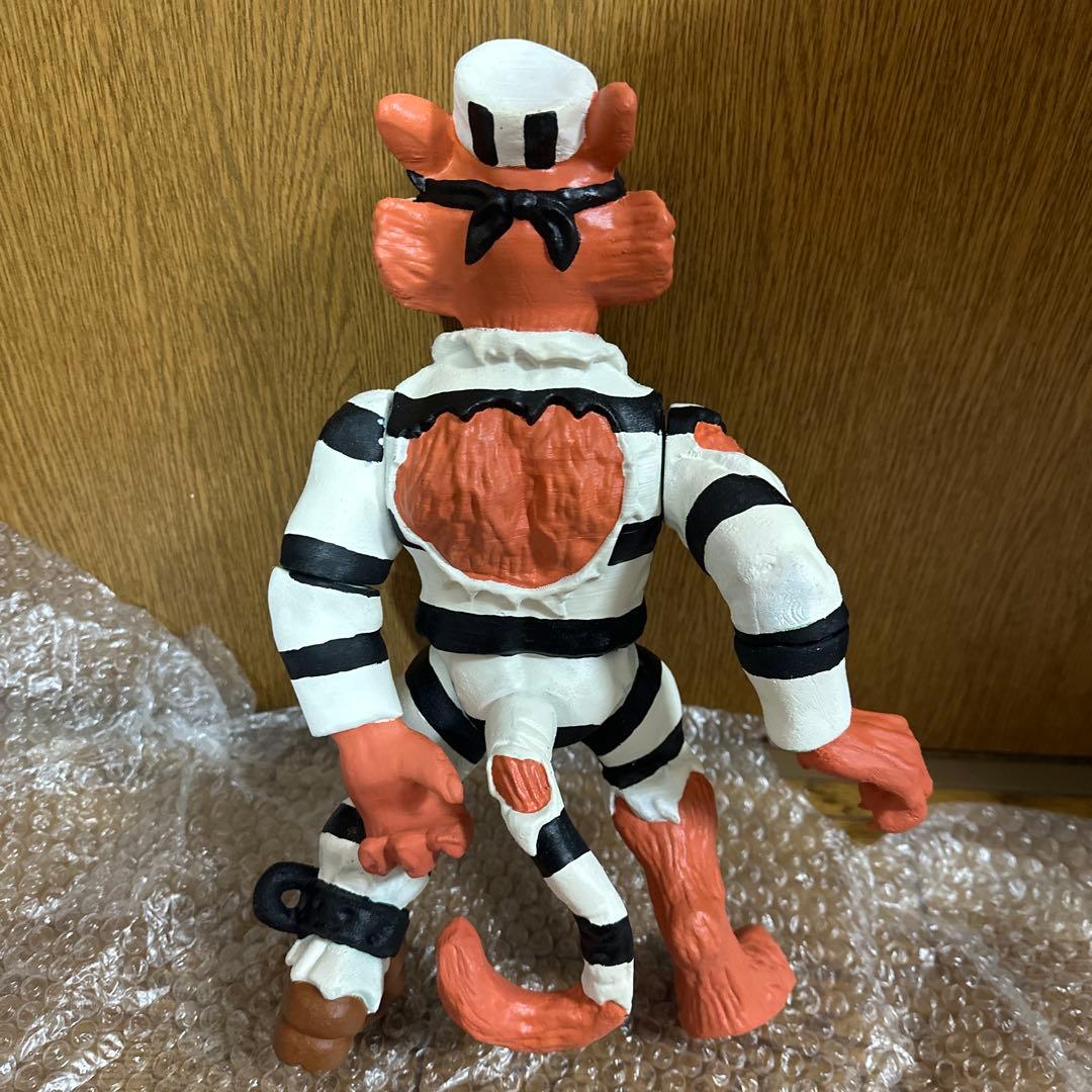 ミュータント　タートルズ　ネコ