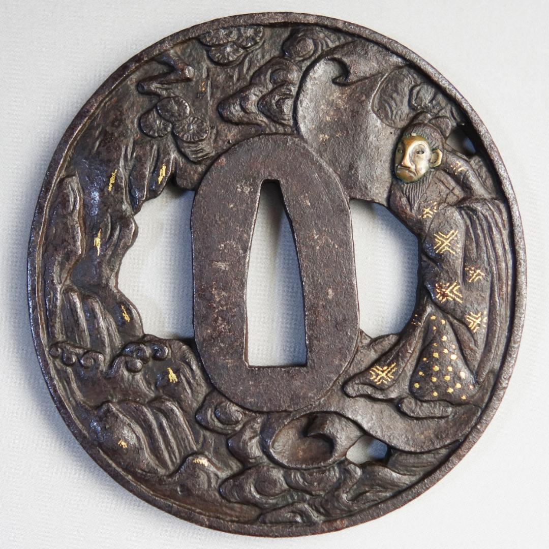 【岩窟賢人巻物図鍔 銅象嵌】 鍔 鐔 鉄地 刀装具 日本刀 武具 江戸 骨董