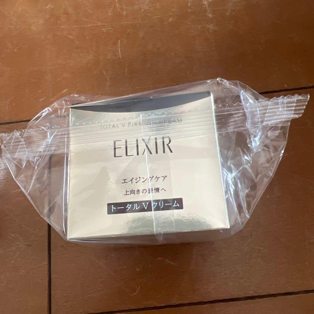 エリクシール　トータルV ファーミングクリーム　50g