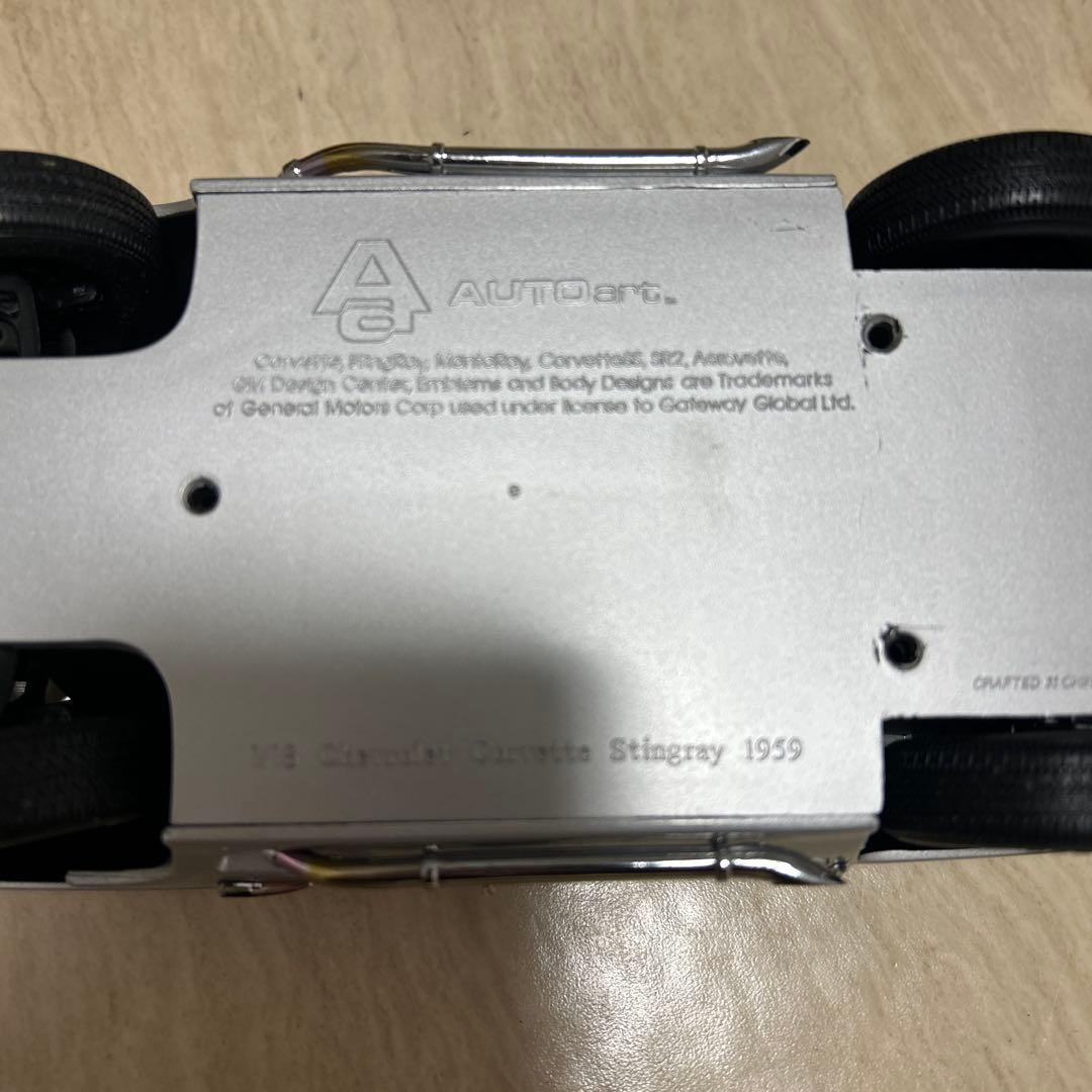 AUTOart 1/18スケール、1959 シボレー・コルベット・スティングレイ