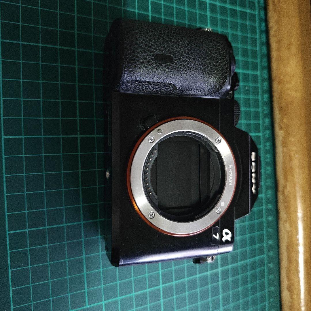 【ジャンク】Sony α7 フルサイズ ミラーレスカメラ