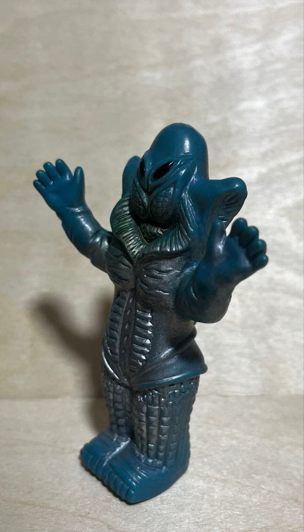 無版権 ウルトラマン 怪獣 メフィラス星人 パチソフビ 指人形 フィギュア