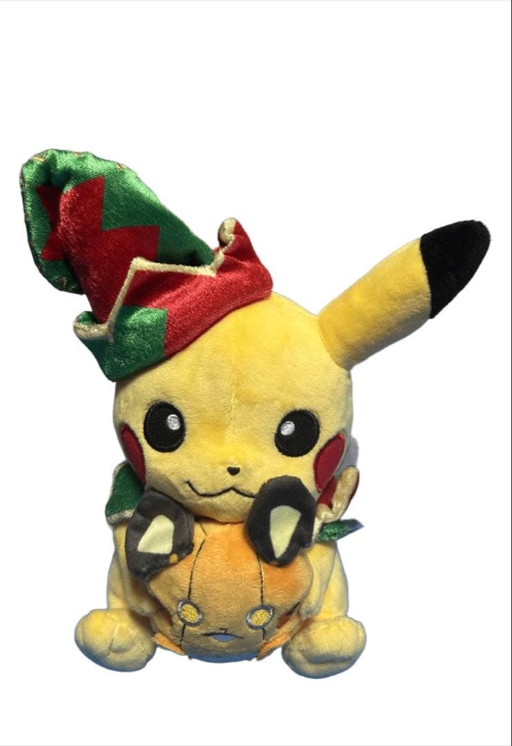 ポケモンセンター限定　ハロウィンピカチュウ　ぬいぐるみ 3体セット