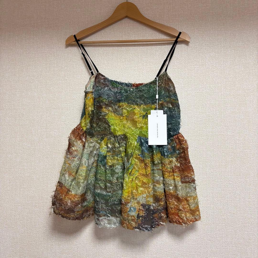 タグ付Ameri MEDI RACHEL FLUFFY ART CAMISOLE