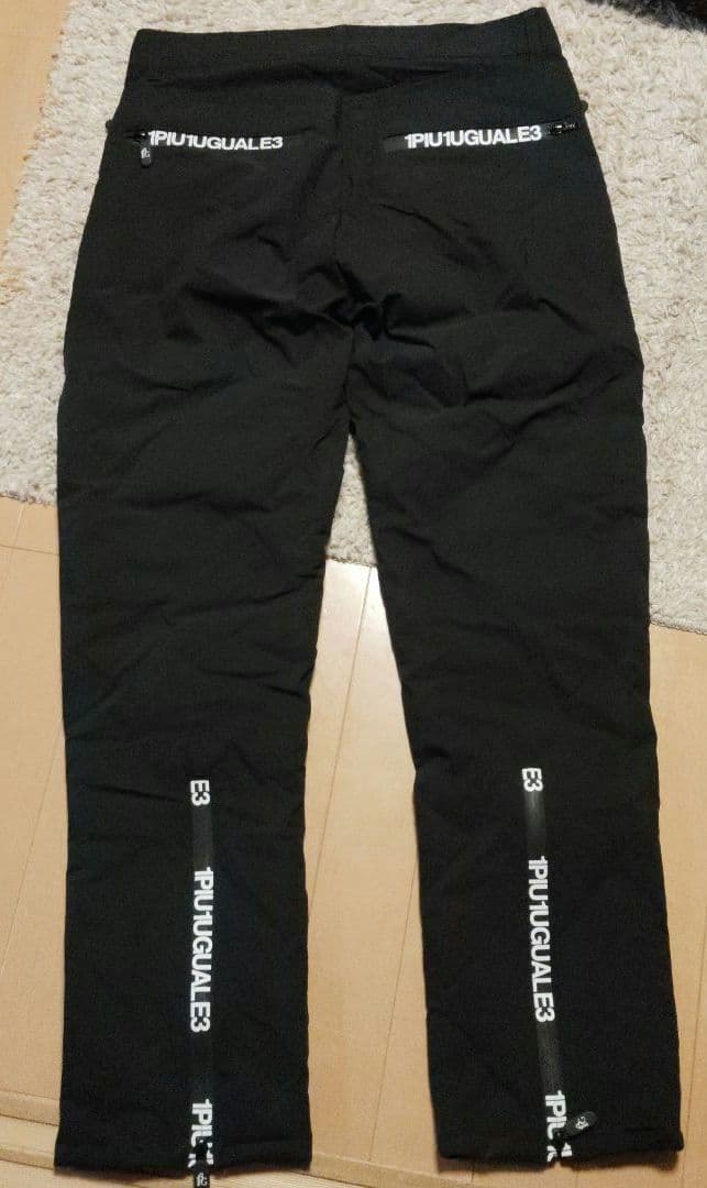 1PIU1UGUALE3 　GOLF 冬用ゴルフブラックパンツ　中綿ダウンパンツ