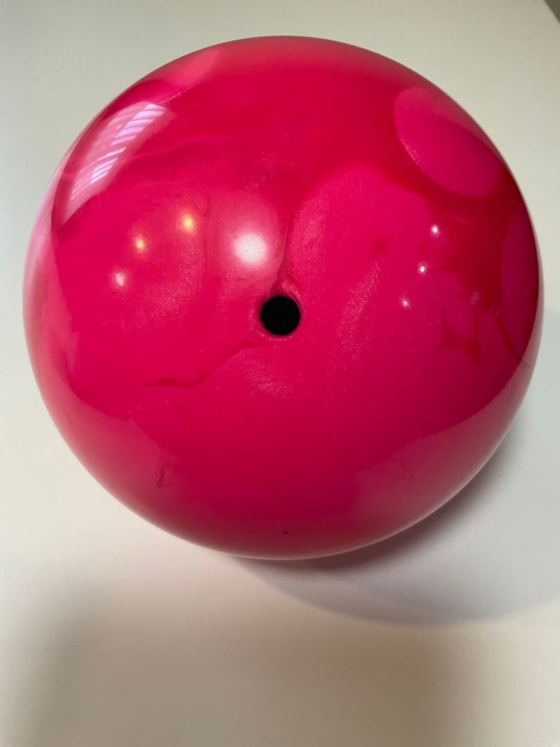 K*i様 Hyper Venom ボウリングボール 15 lbs