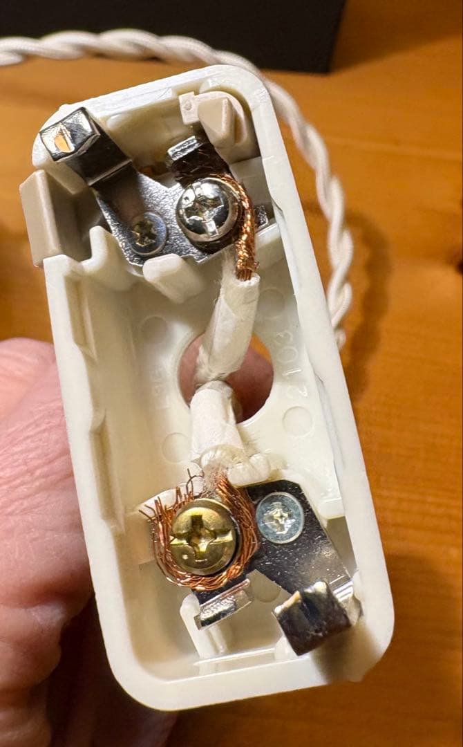 2/9までお値下げ中！LIGHT YEARS / MORE LIGHT