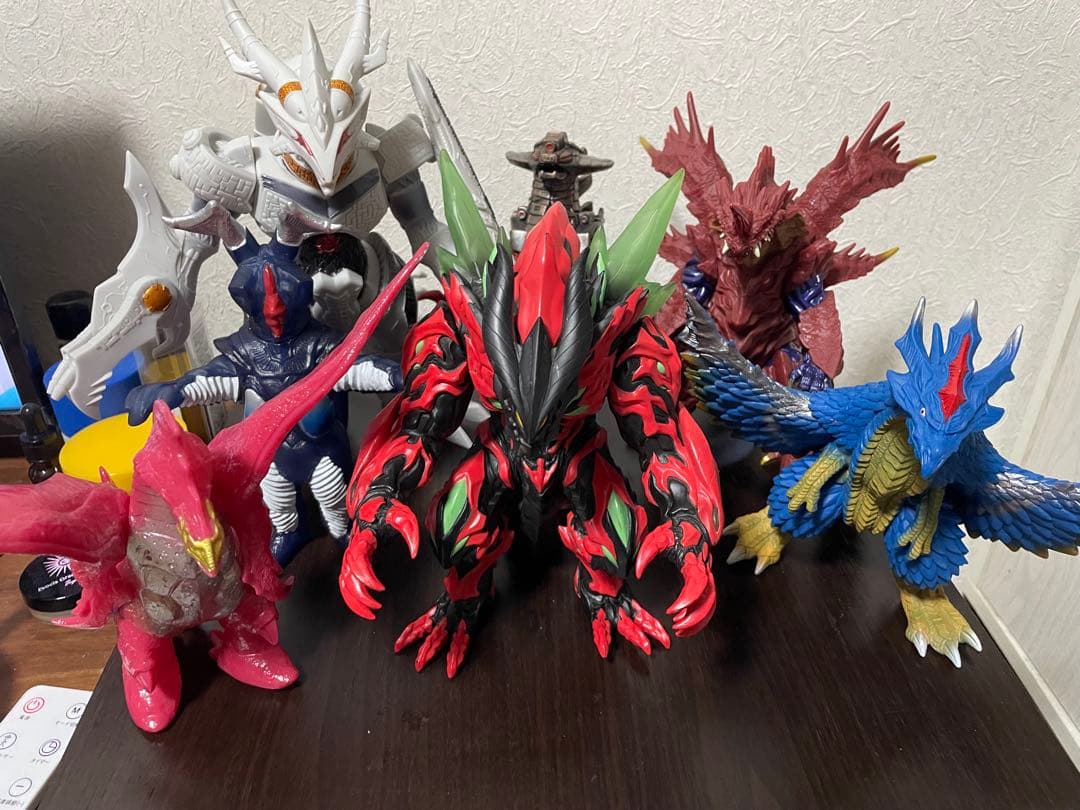 ウルトラマン怪獣フィギュア　7体 セットDXシリーズ
