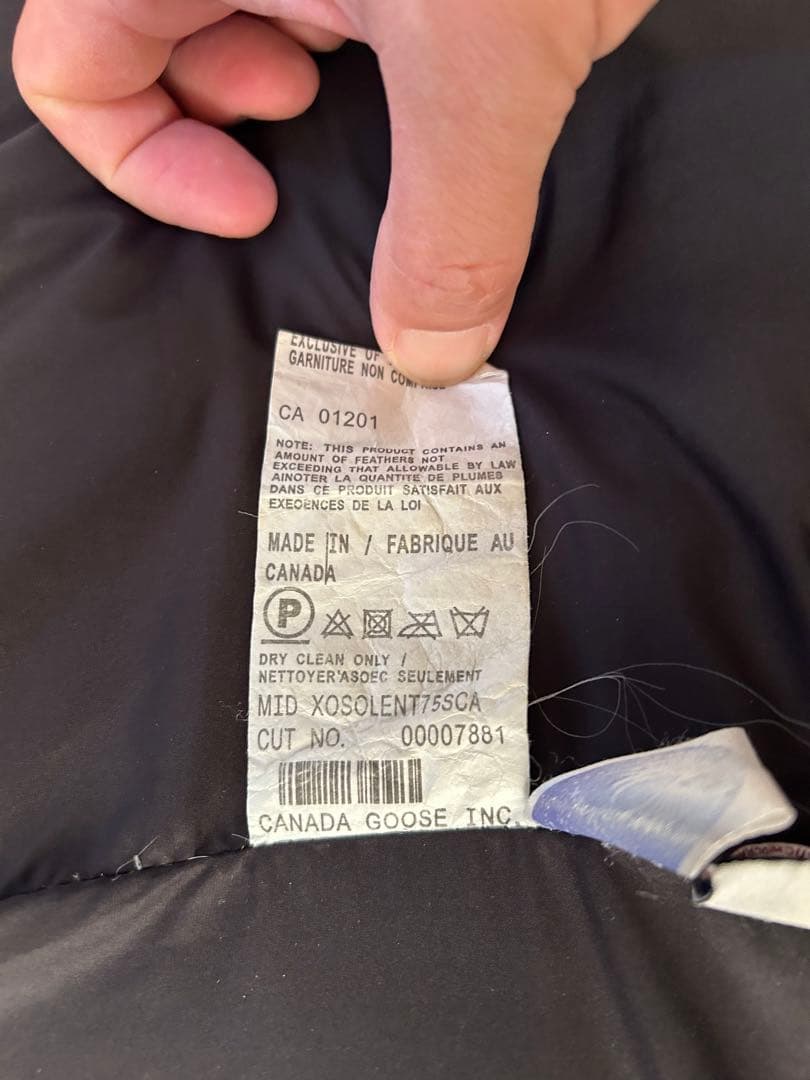 カナダグース ブラック ダウンベスト