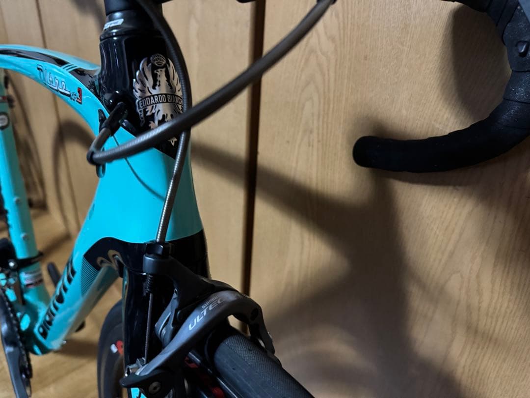 レース仕様！BIANCHI OLTRE XR3 Di2 レーシングゼロカーボン