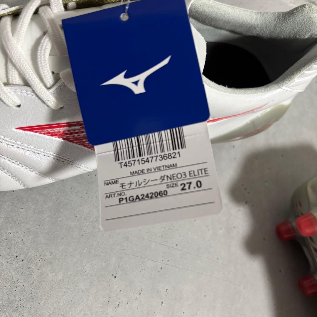 モナルシーダネオ3エリート　白　赤　27.0cm 新品　スパイク　ミズノ
