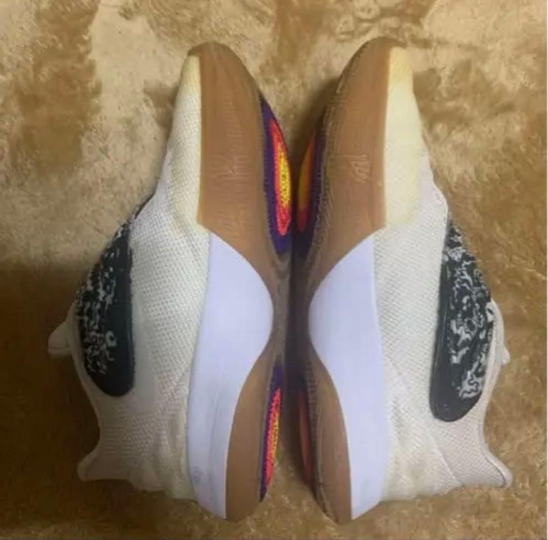 Nike Kyrie 1 Lowバスケットシューズ