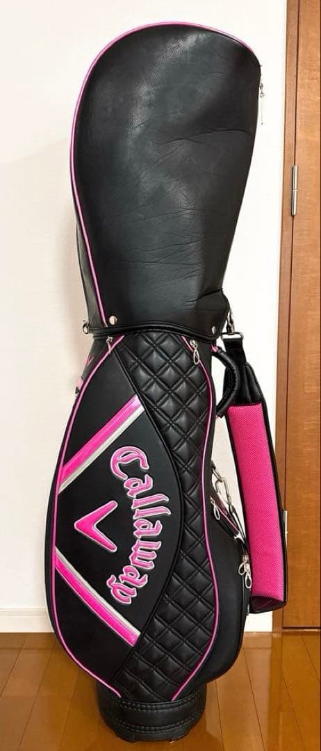 美品　Callaway キャディバッグ 黒/ピンク