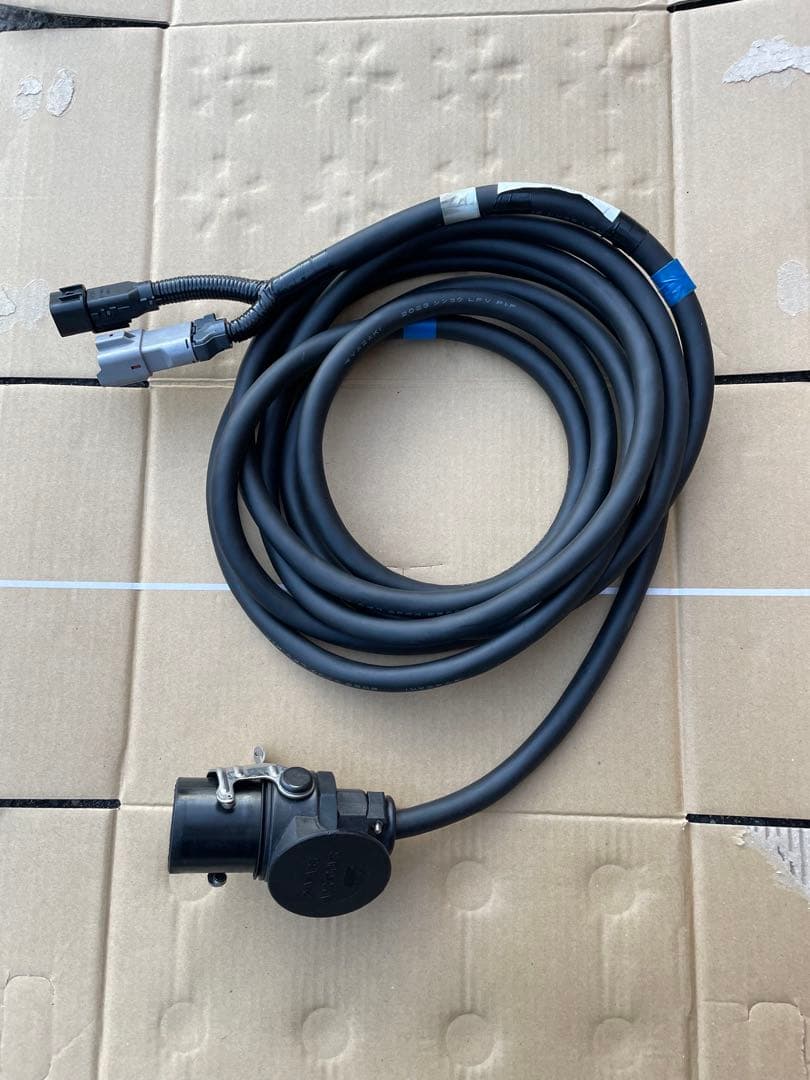 ガチャガチャ 三菱ふそう　純正　トレーラー　EBS/ABSケーブル