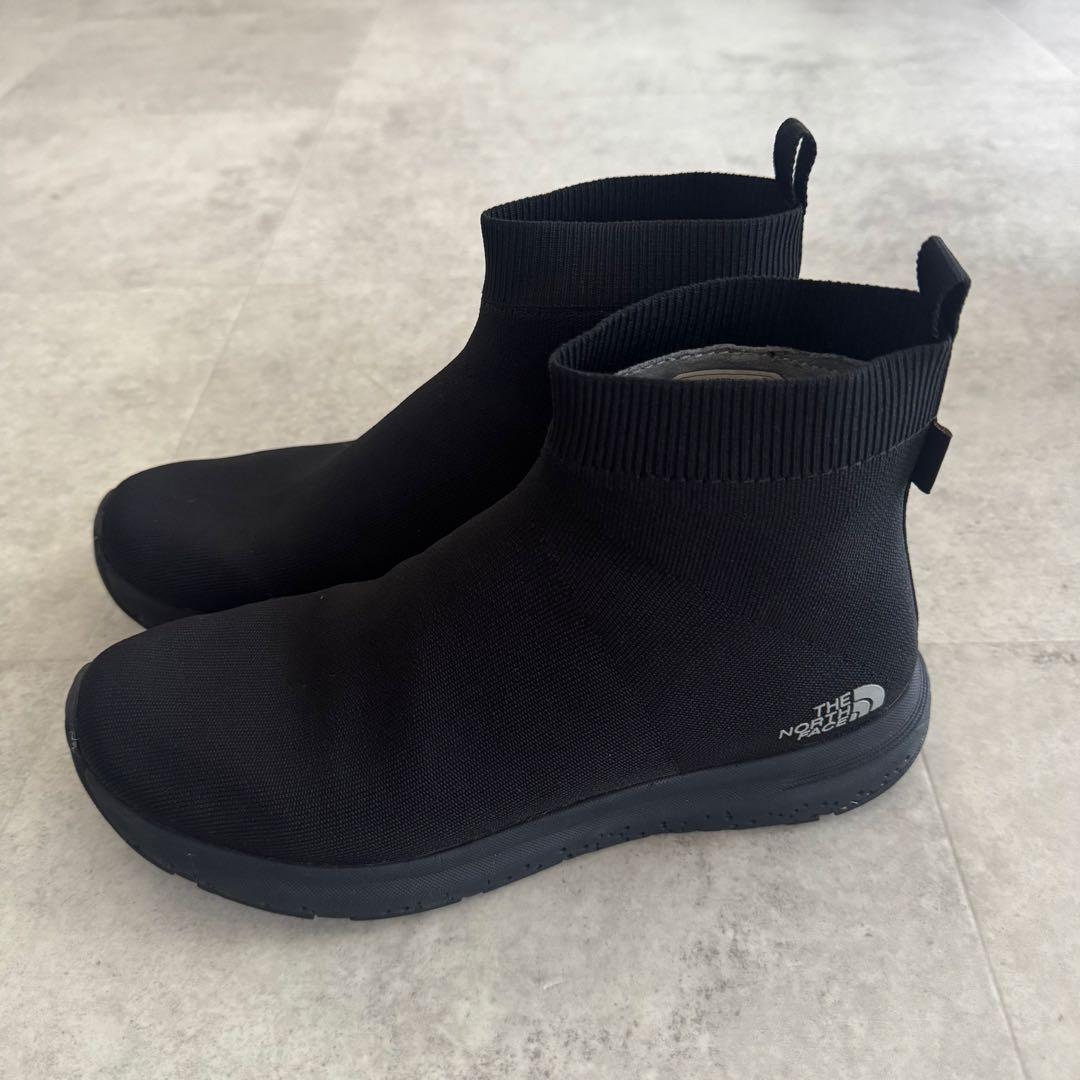 美品★ノースフェイス 防水シューズ　レインシューズ　晴雨兼用　靴　25cm 黒