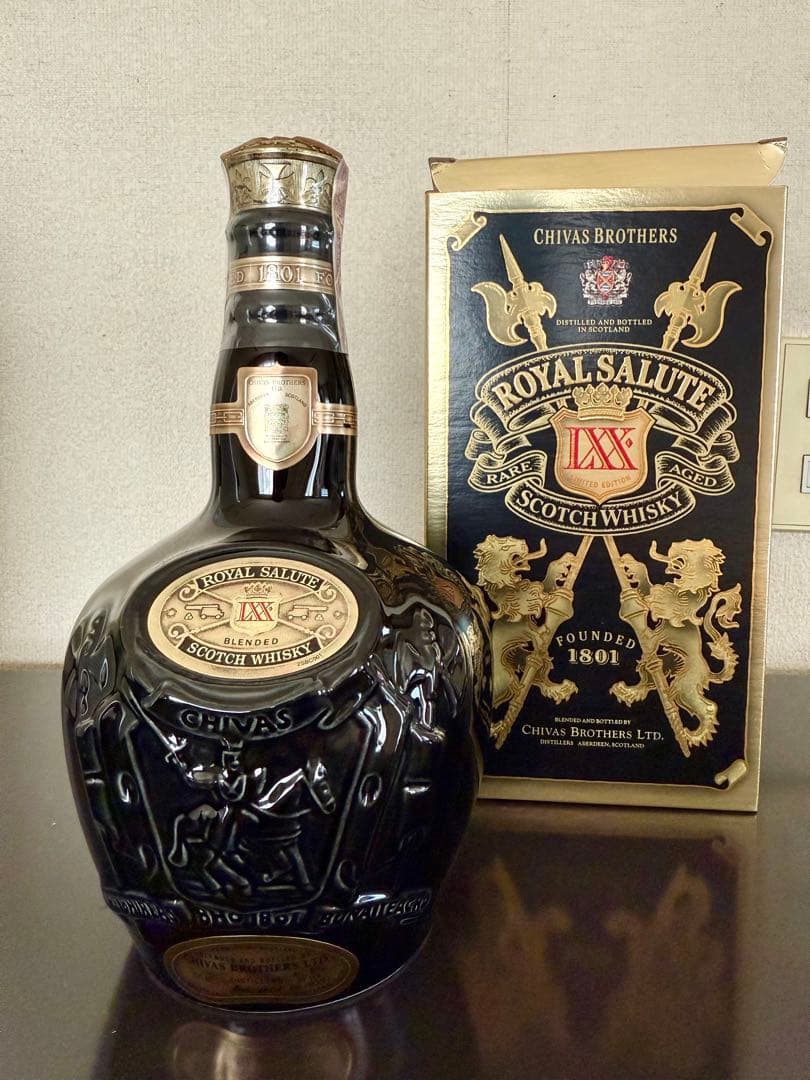 シーバス・ブラザーズ　ロイヤルサルート 21年LXX リミテッドエディション