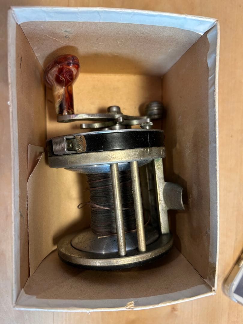 フルーガーリール