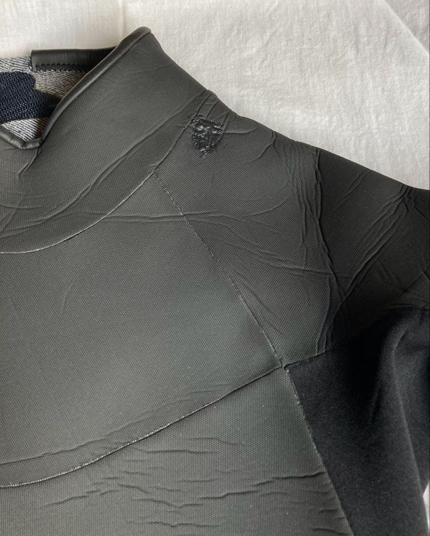 リップカール　セミドライ　ウエットフルスーツ　MLサイズ