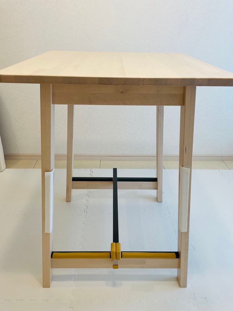 IKEA ダイニングテーブル