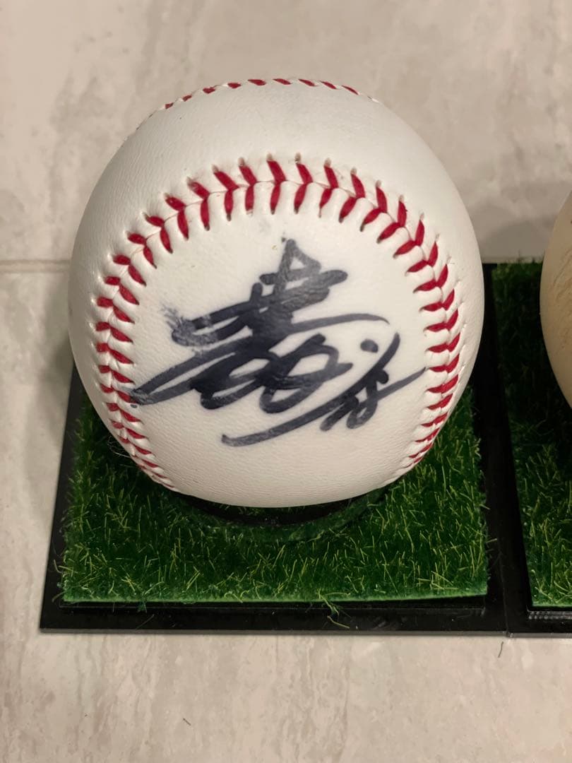 松坂大輔　直筆サインボール　２個