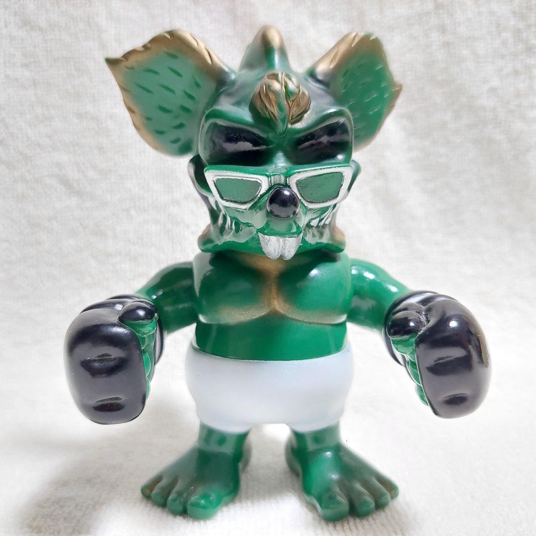 HS 廣田彩玩所 TAKE SHIT FINK SHIT 緑成型 金×白×黒