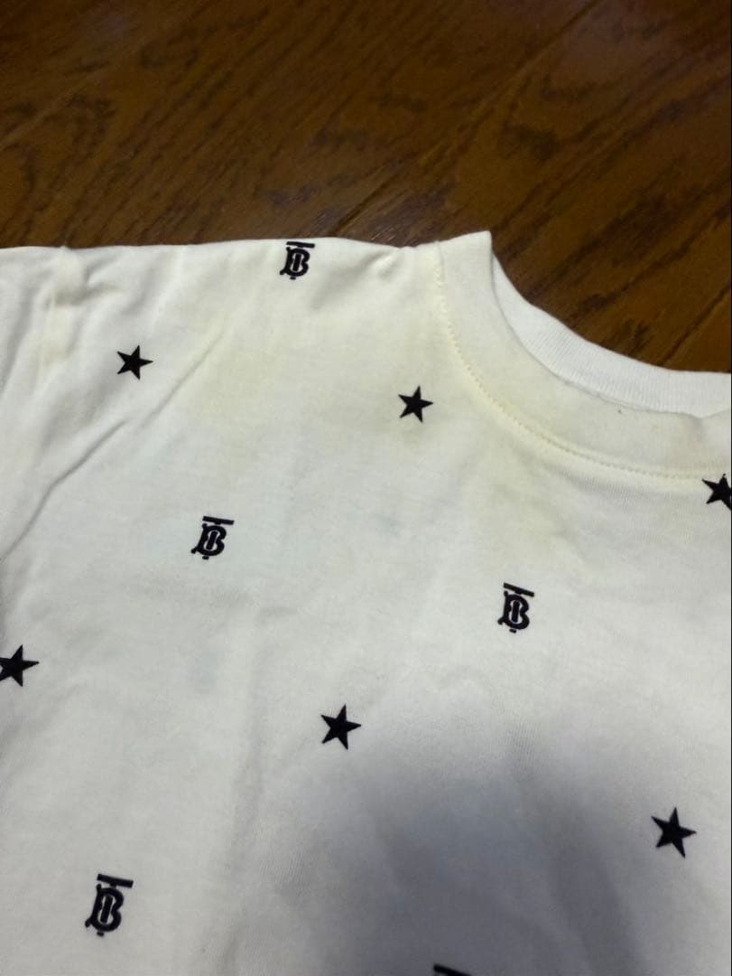 Burberry バーバリー ベビー スター＆モノグラムモチーフ