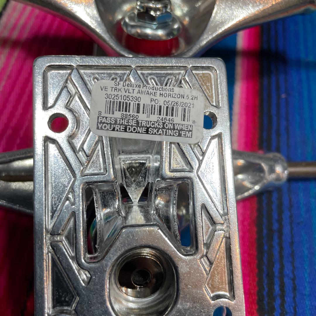 Venture Awake トラック 5.2HI ブイライト定価14,800円