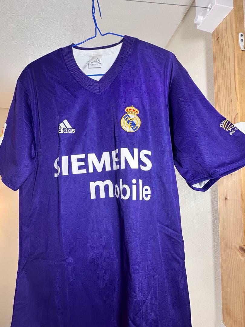 レアル・マドリード サード ユニフォーム 100周年記念モデル