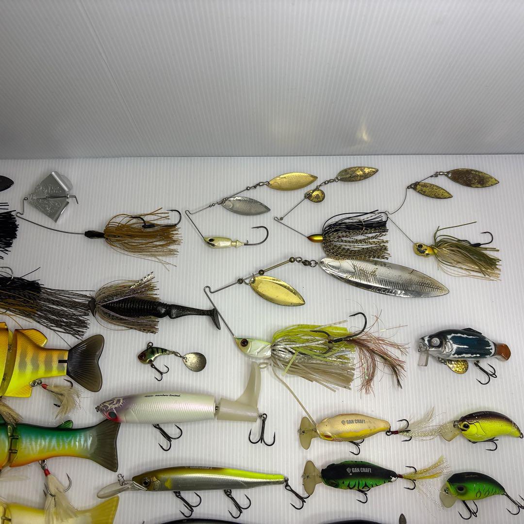 ブラックバス ビッグベイトなどハードルアー53点セット