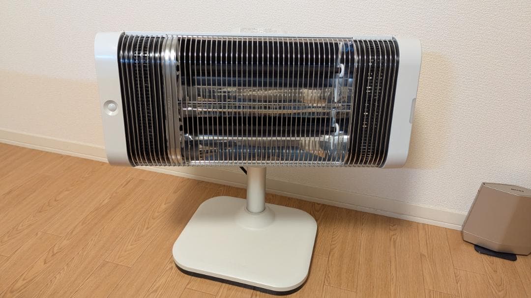 CORONAコロナ 遠赤外線ストーブ2020年製 コアヒート【美品】