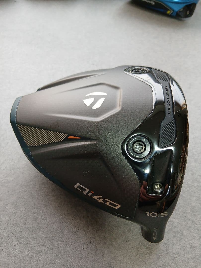 TaylorMade Qi4D ドライバー 10.5度