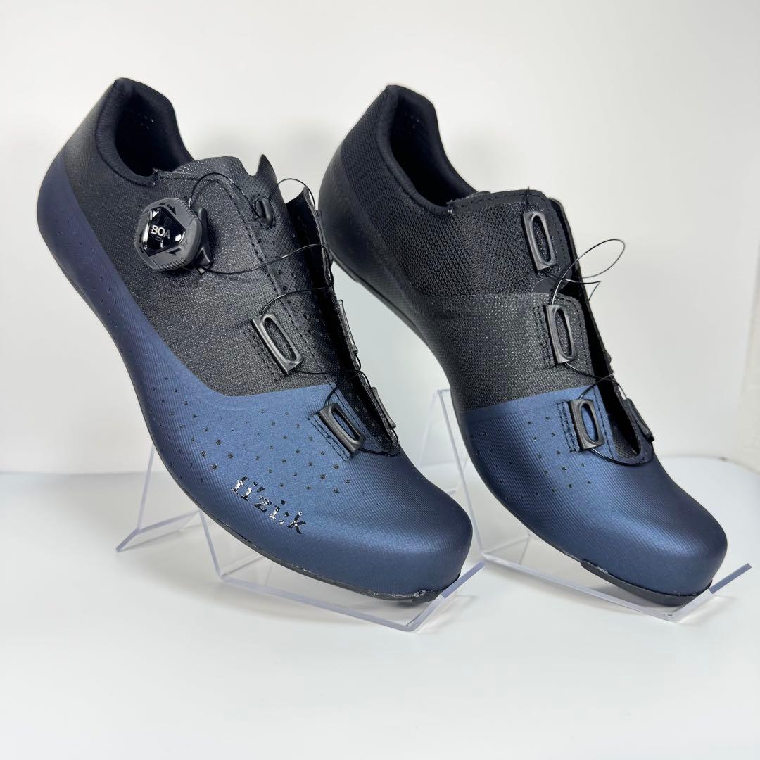 【未使用品】Fizik Tempo Overcurve R4