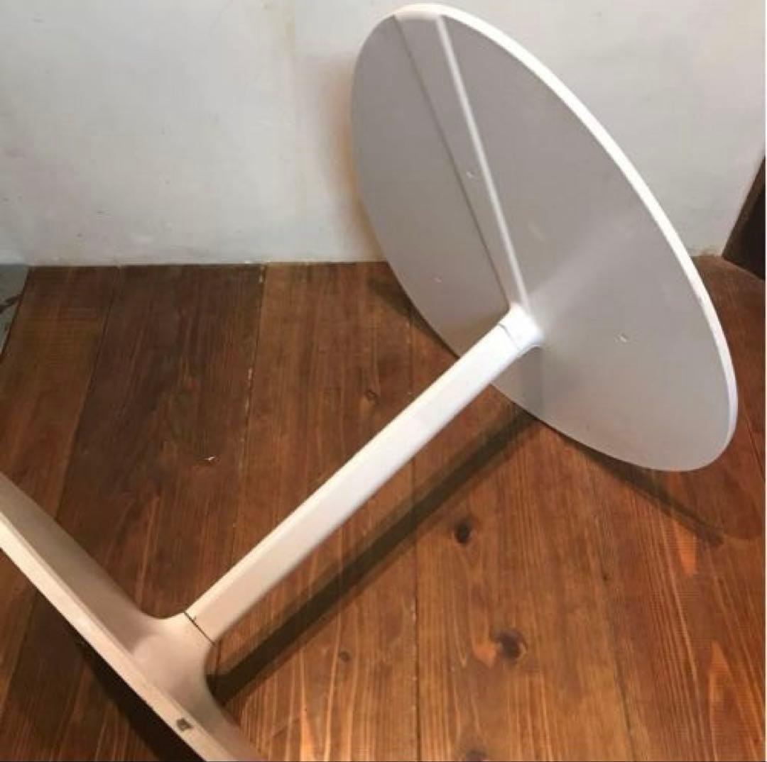 美品　鉄製　ホワイト　サイドテーブル　anna chen デザイン　ナイト