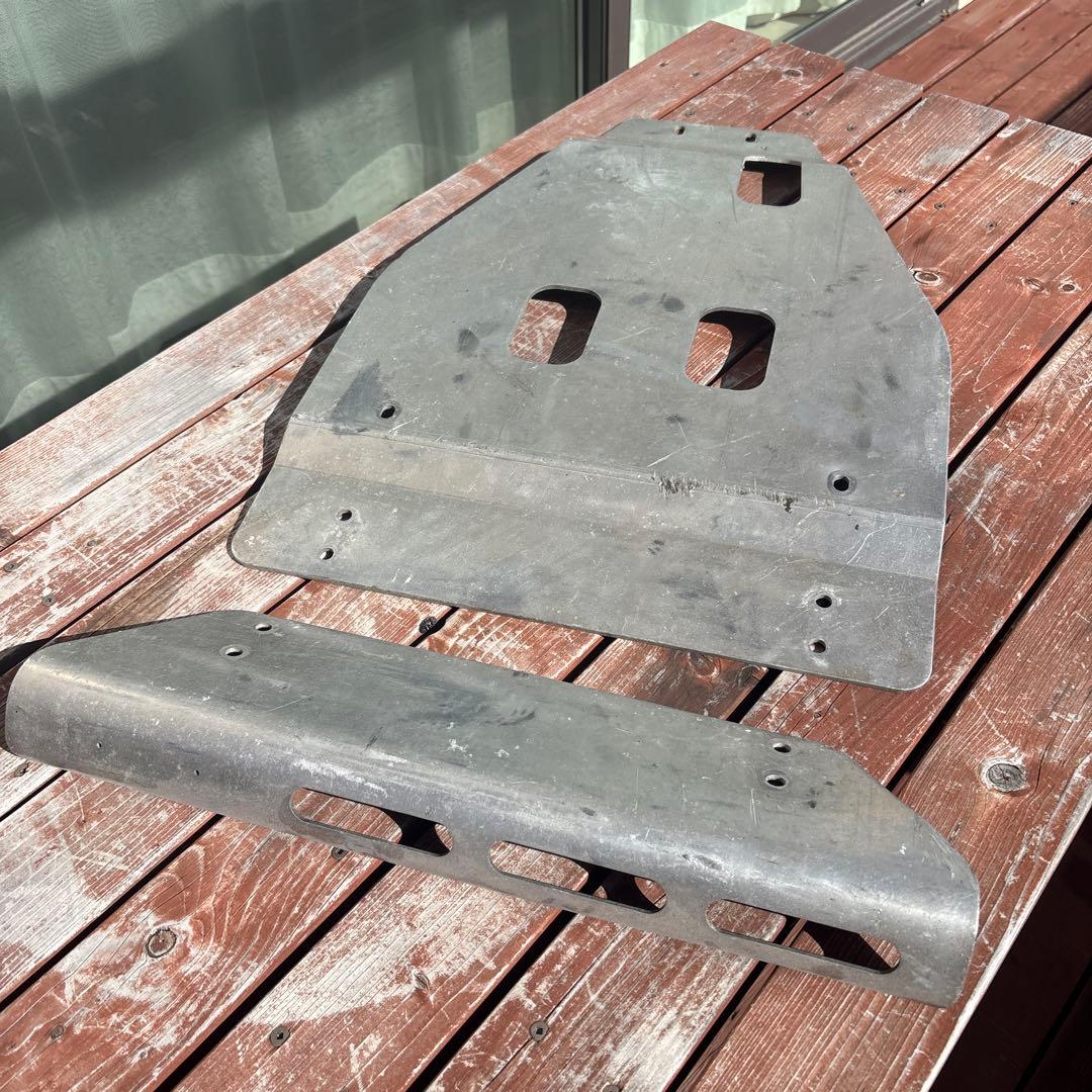 スバル　インプレッサ GF GC8アルミ　アンダーガード　アンダーカバー