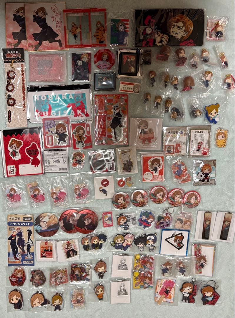 呪術廻戦 釘崎野薔薇 まとめ 缶バッジ キーホルダー カード 色紙 アクスタ他