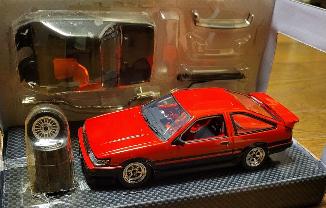 【専用品】希少✨後期型 DISM ホットワークス　1/24 AE86レビン