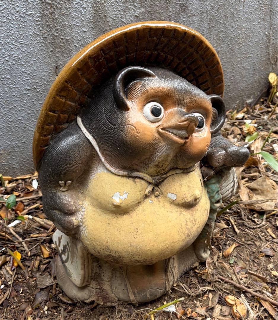 狸 縁起物 陶器製 約56cm 麦わら帽子 置物