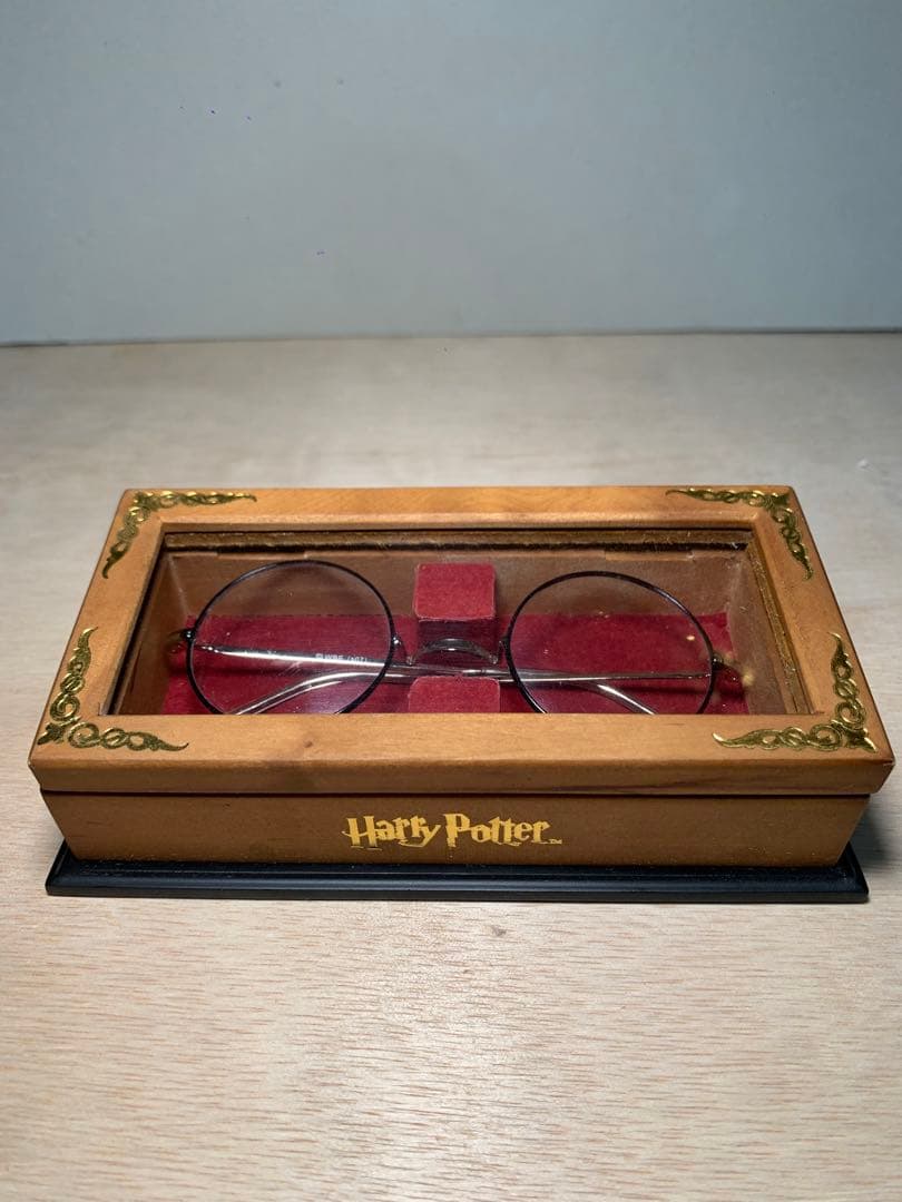 レア　ハリーポッター ハリー愛用眼鏡 プロップレプリカノーブルコレクション　レア