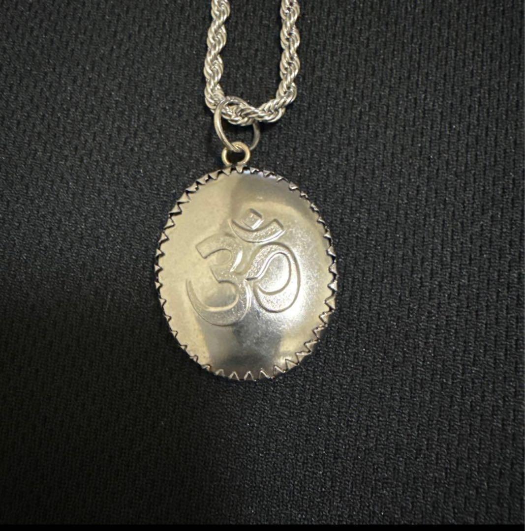 ガネーシャ（ピンク）オームペンダント藤井風ネックレス里庄ゴミ袋他おまけ付き